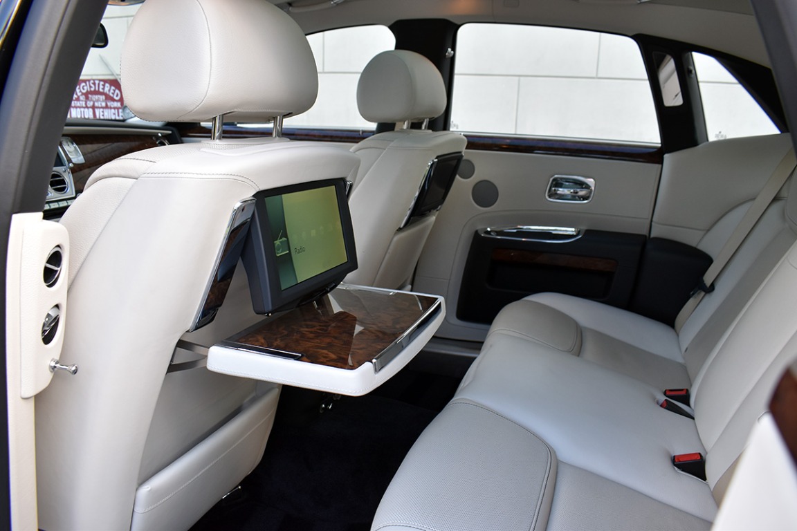 2015 Rolls-Royce Ghost Series II Image 7