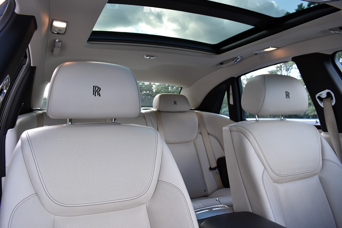 2015 Rolls-Royce Ghost Series II Image 9