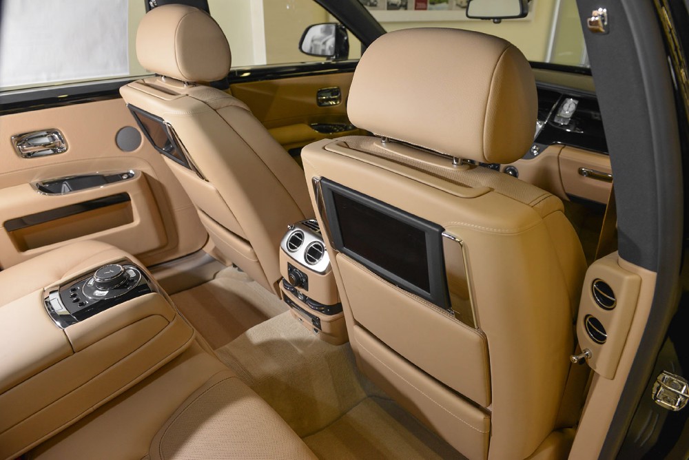 2015 Rolls-Royce Ghost Series II Image 11