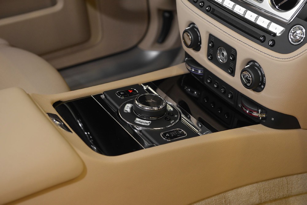 2015 Rolls-Royce Ghost Series II Image 15