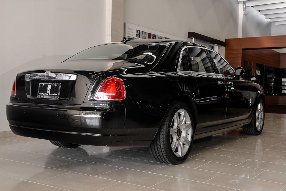 2015 Rolls-Royce Ghost Series II Image 2