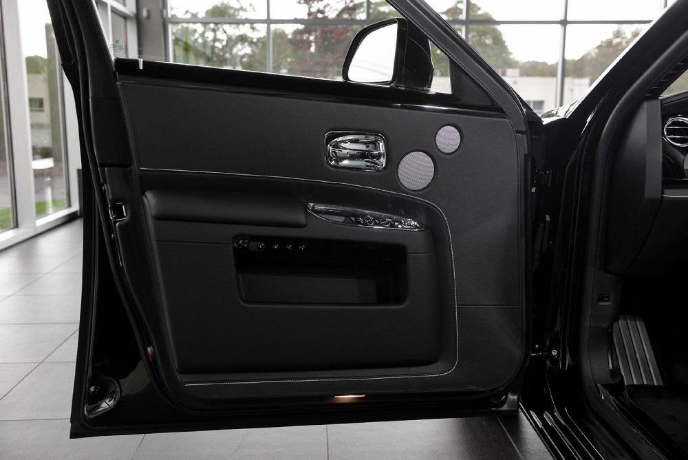 2015 Rolls-Royce Ghost Series II Image 12