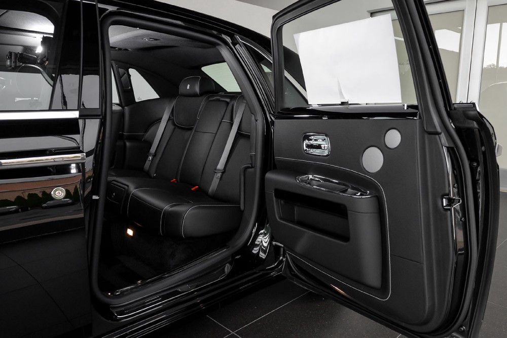 2015 Rolls-Royce Ghost Series II Image 18