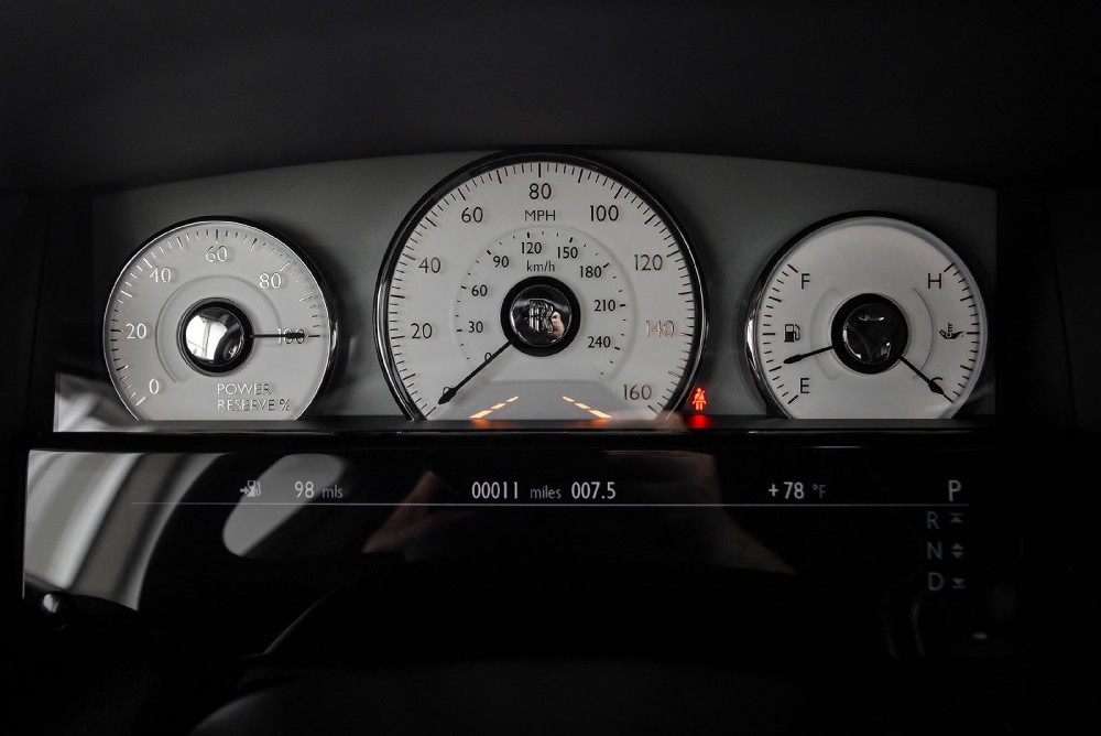 2015 Rolls-Royce Ghost Series II Image 24