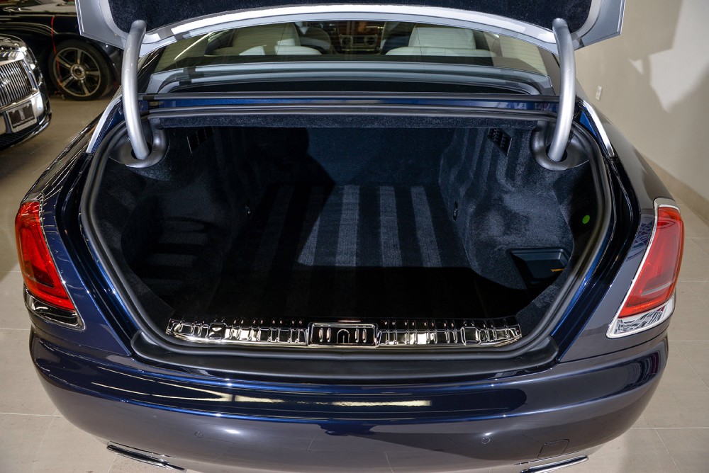 2015 Rolls-Royce Wraith Image 11