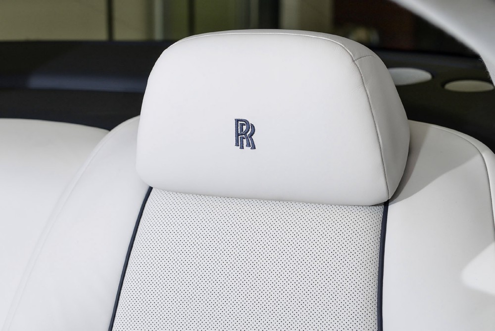 2015 Rolls-Royce Wraith Image 15