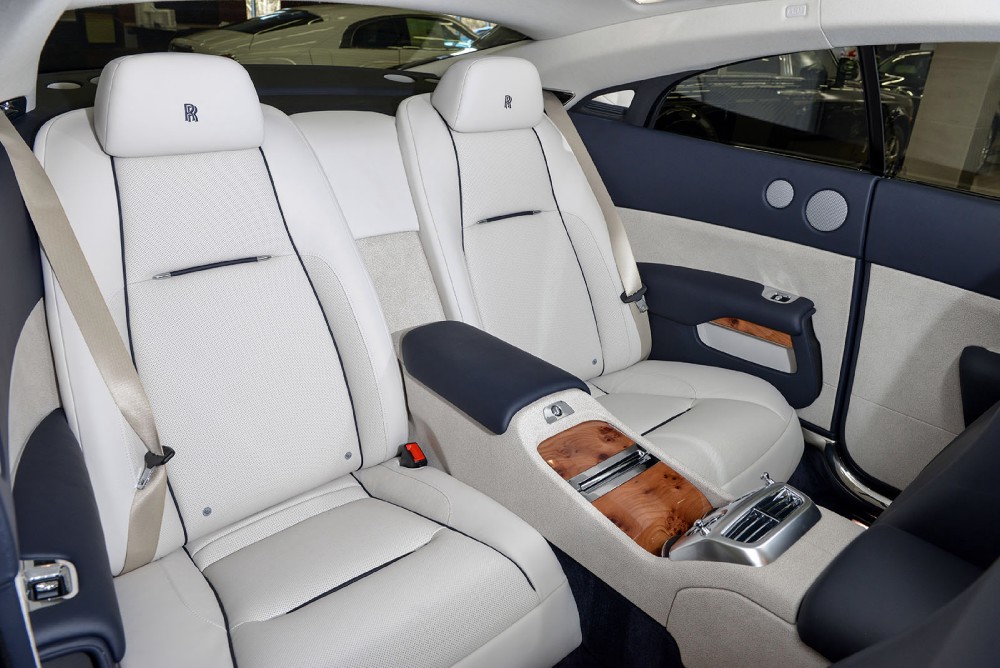 2015 Rolls-Royce Wraith Image 16