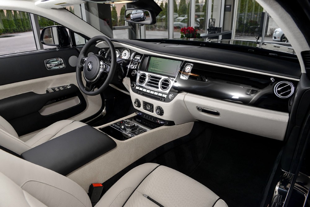 2015 Rolls-Royce Wraith Image 6