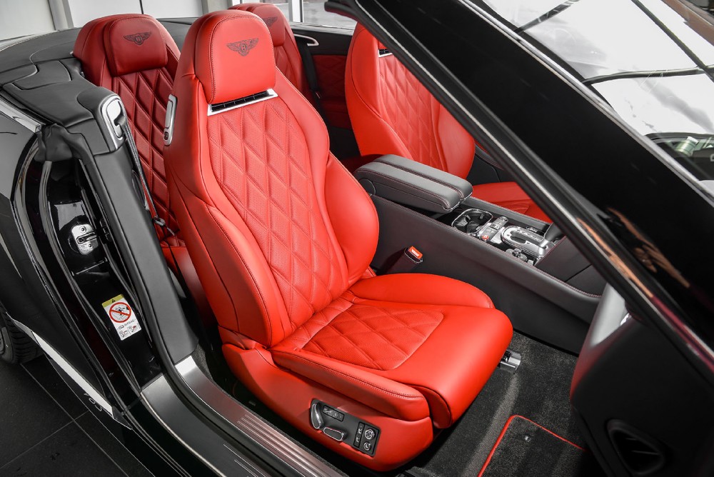2015 Bentley Continental GT V8 S Convertible Image 24