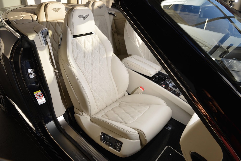 2015 Bentley Continental GT V8 S Convertible Image 11