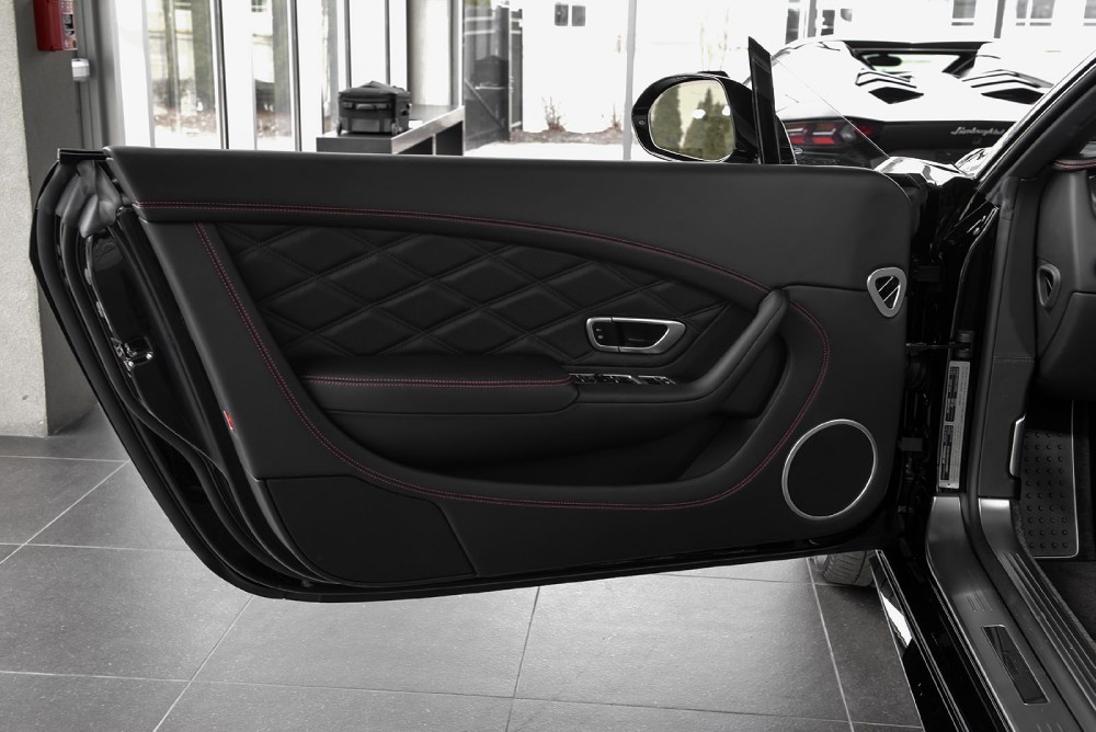 2015 Bentley Continental GT V8 S Convertible Image 20