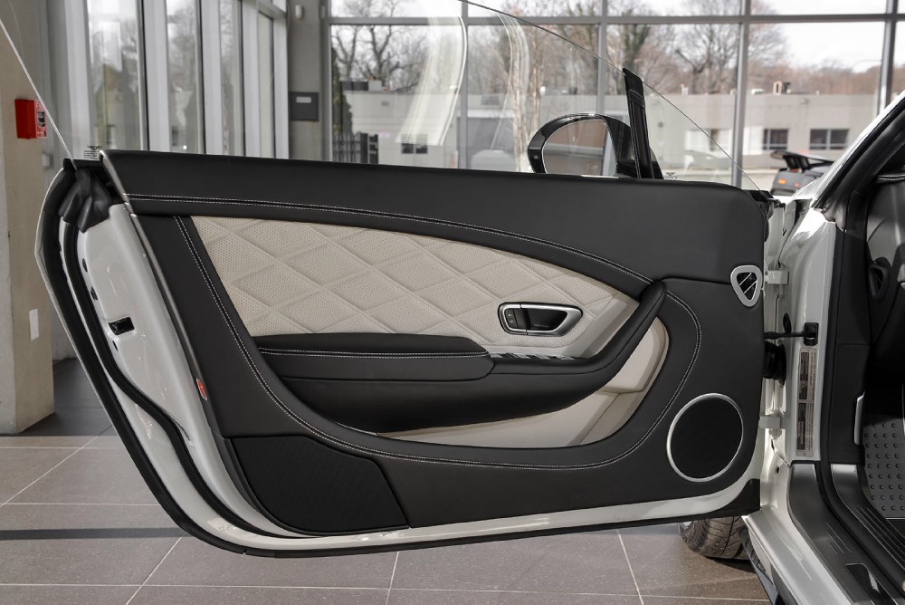 2015 Bentley Continental GT V8 S Image 14