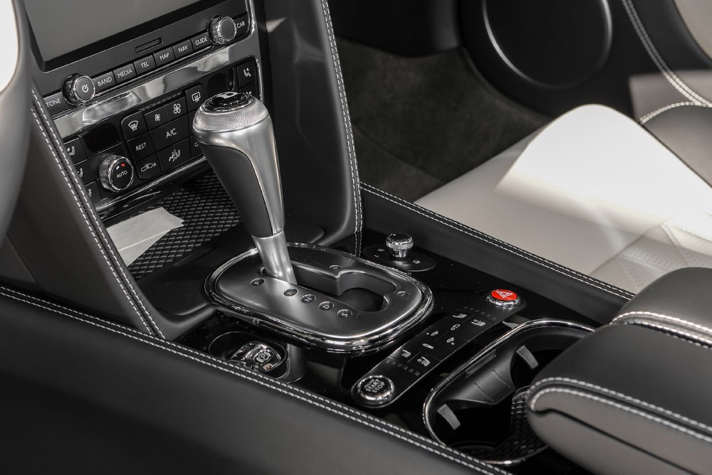 2015 Bentley Continental GT V8 S Image 17