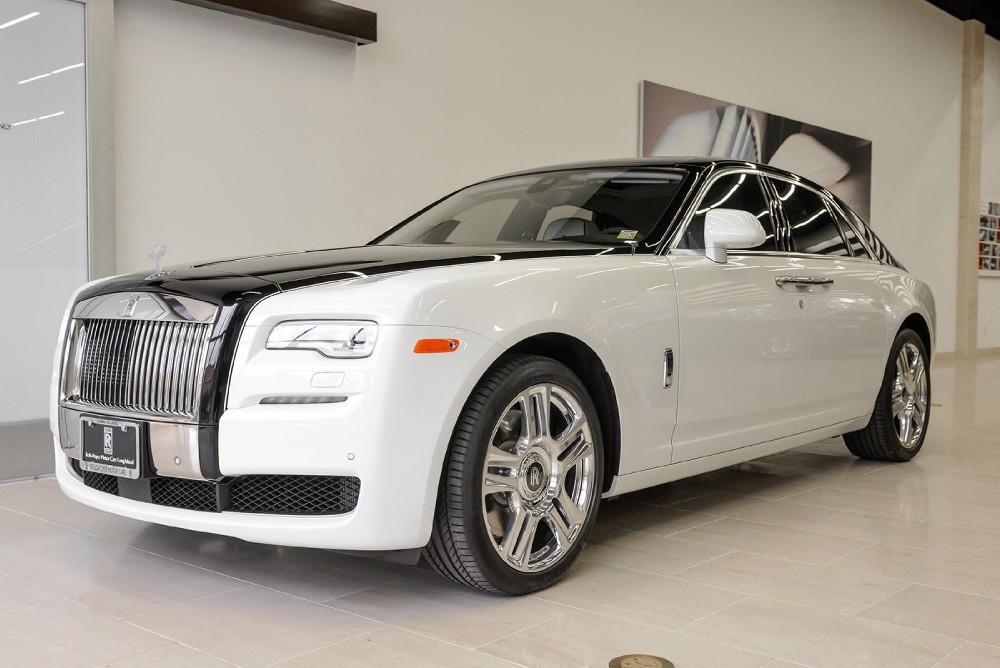 2015 Rolls-Royce Ghost Image 2