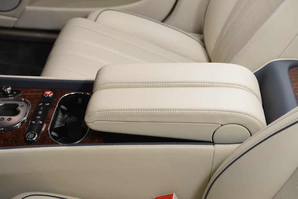 2014 Bentley Flying Spur Image 11