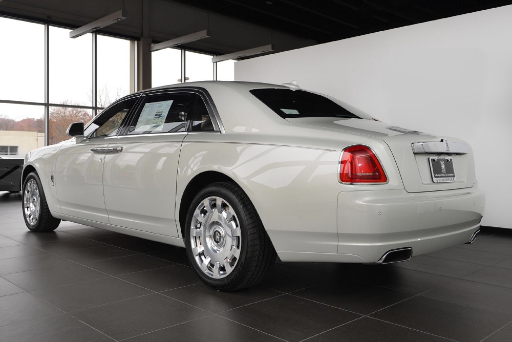 2014 Rolls-Royce Ghost EWB Image 2