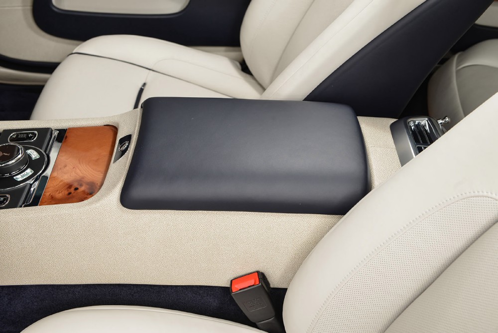 2015 Rolls-Royce Wraith Image 10