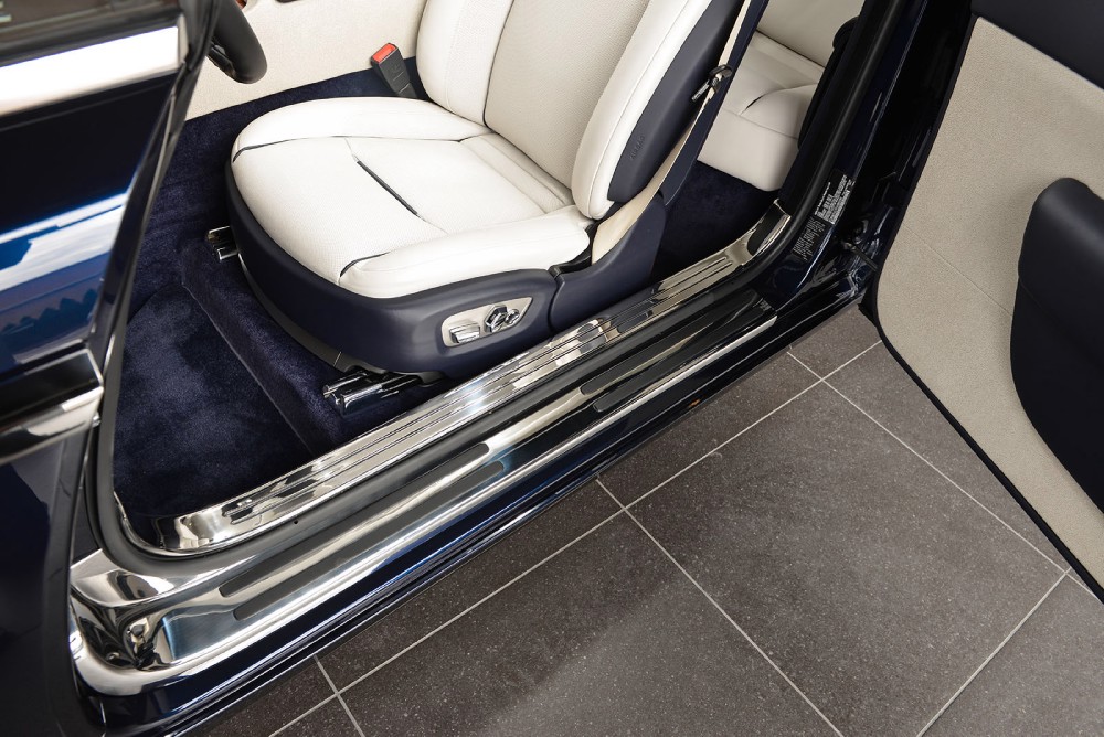 2015 Rolls-Royce Wraith Image 15