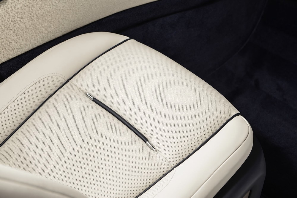 2015 Rolls-Royce Wraith Image 17