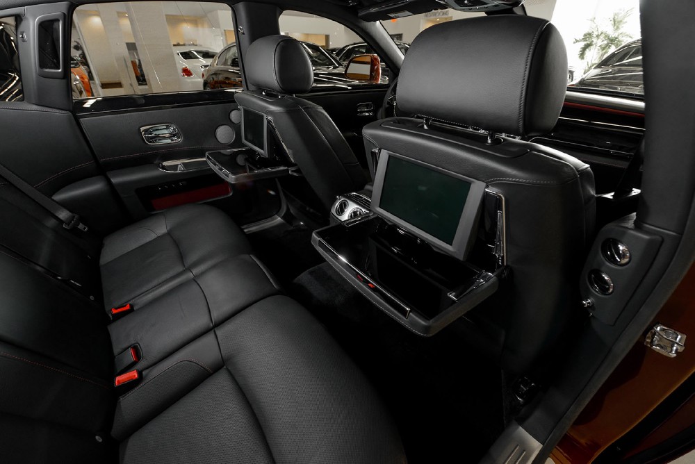 2014 Rolls-Royce Ghost Image 22