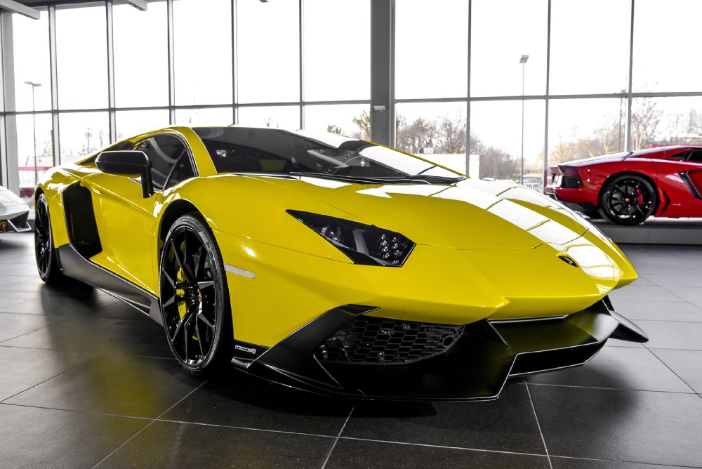 2014 Lamborghini Aventador Image 11