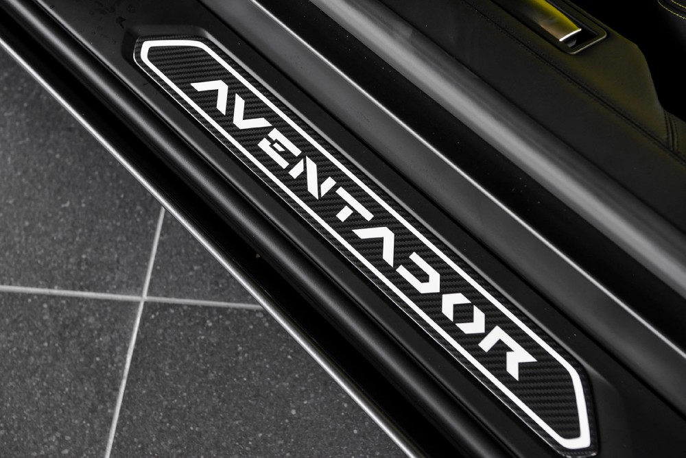 2014 Lamborghini Aventador Image 27
