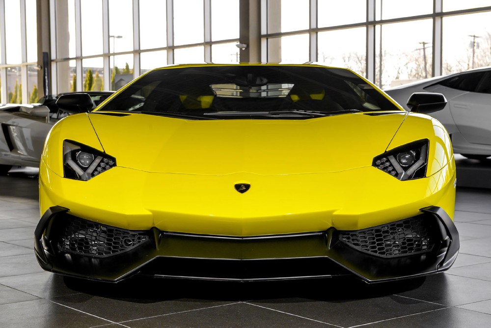 2014 Lamborghini Aventador Image 9