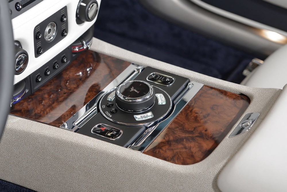 2014 Rolls-Royce Wraith Image 9