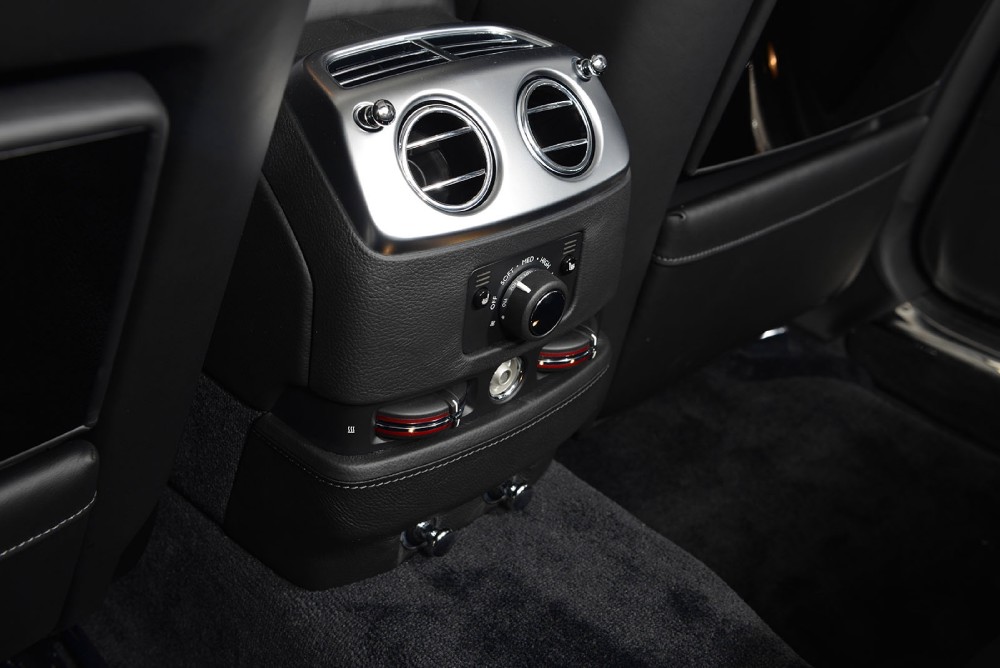 2015 Rolls-Royce Ghost Series II Image 26
