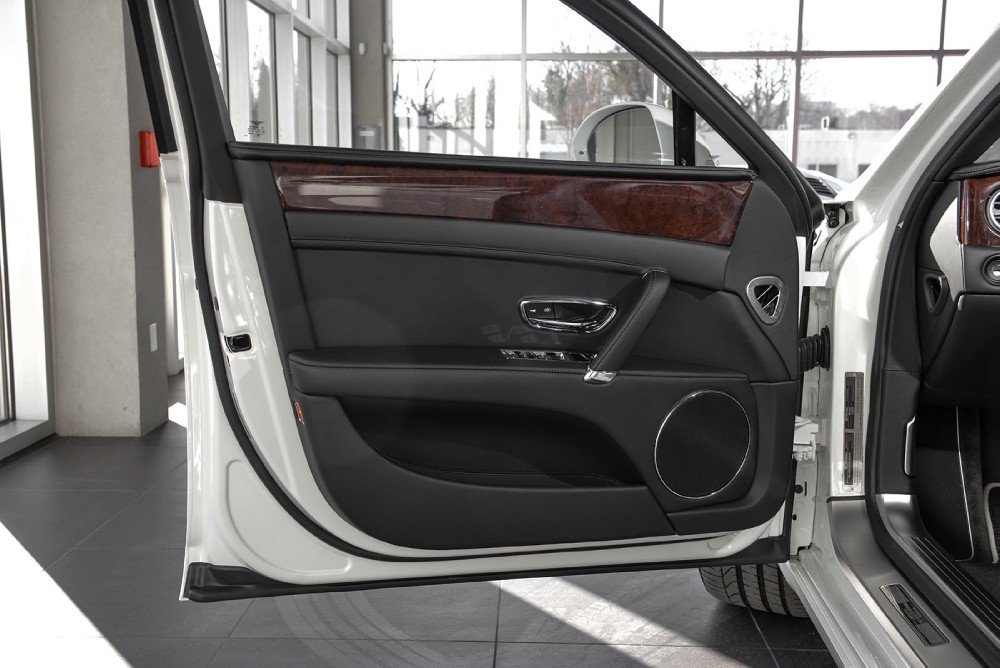 2015 Bentley Flying Spur V8 Image 17