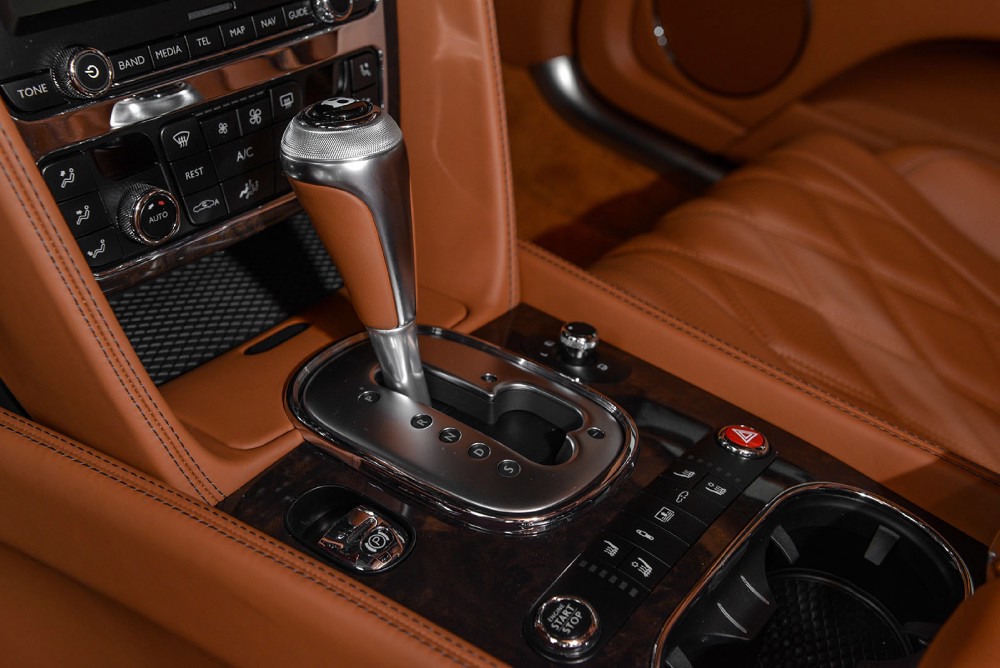 2015 Bentley Flying Spur V8 Image 18