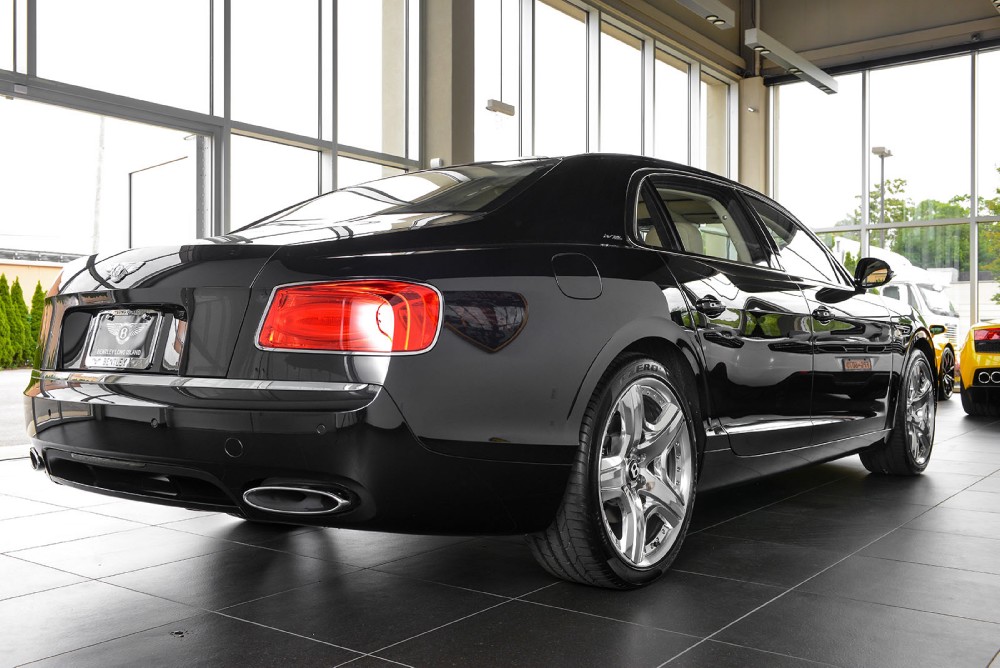 2015 Bentley Flying Spur Image 10