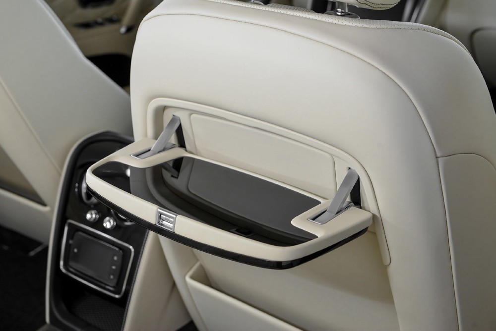 2015 Bentley Flying Spur Image 24
