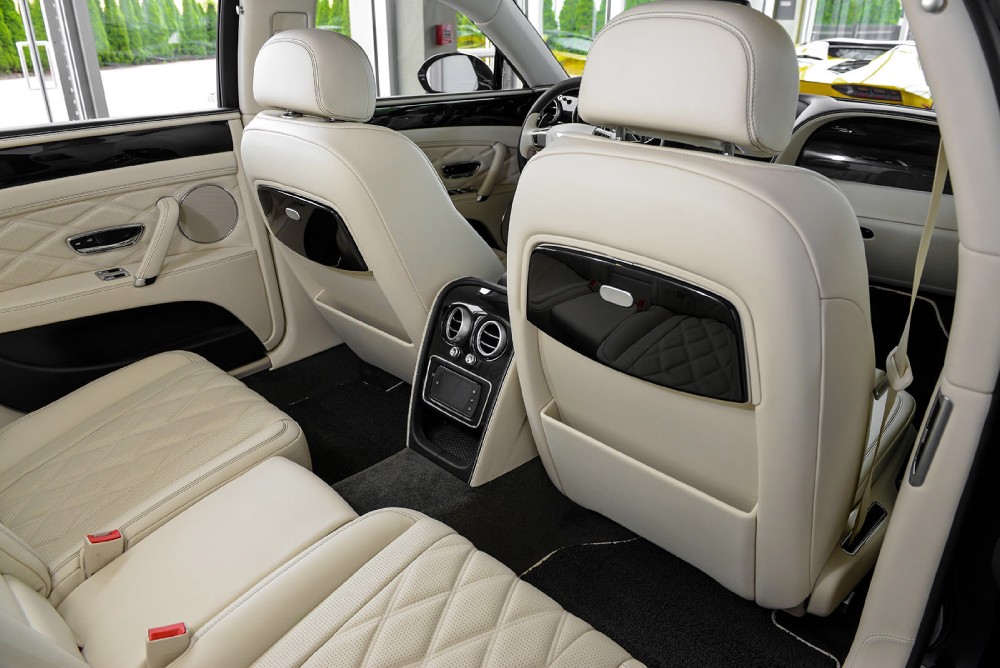 2015 Bentley Flying Spur Image 25