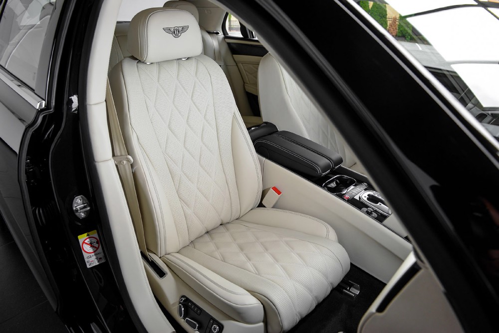 2015 Bentley Flying Spur Image 9