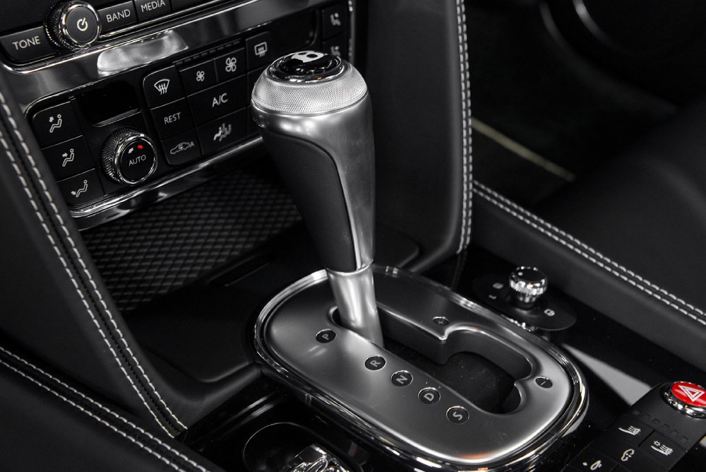 2015 Bentley Continental GT V8 S Image 18