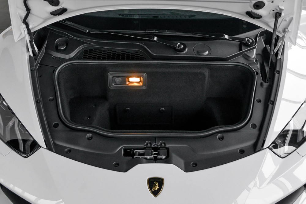 2015 Lamborghini Huracan Image 16