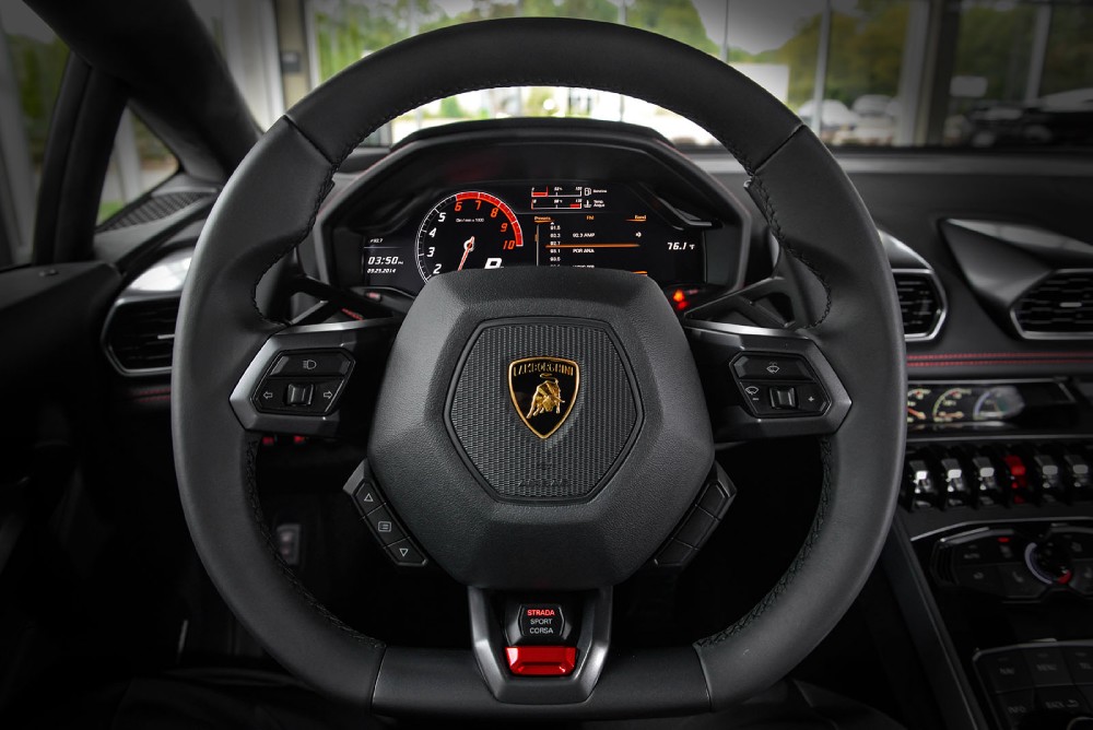 2015 Lamborghini Huracan Image 10