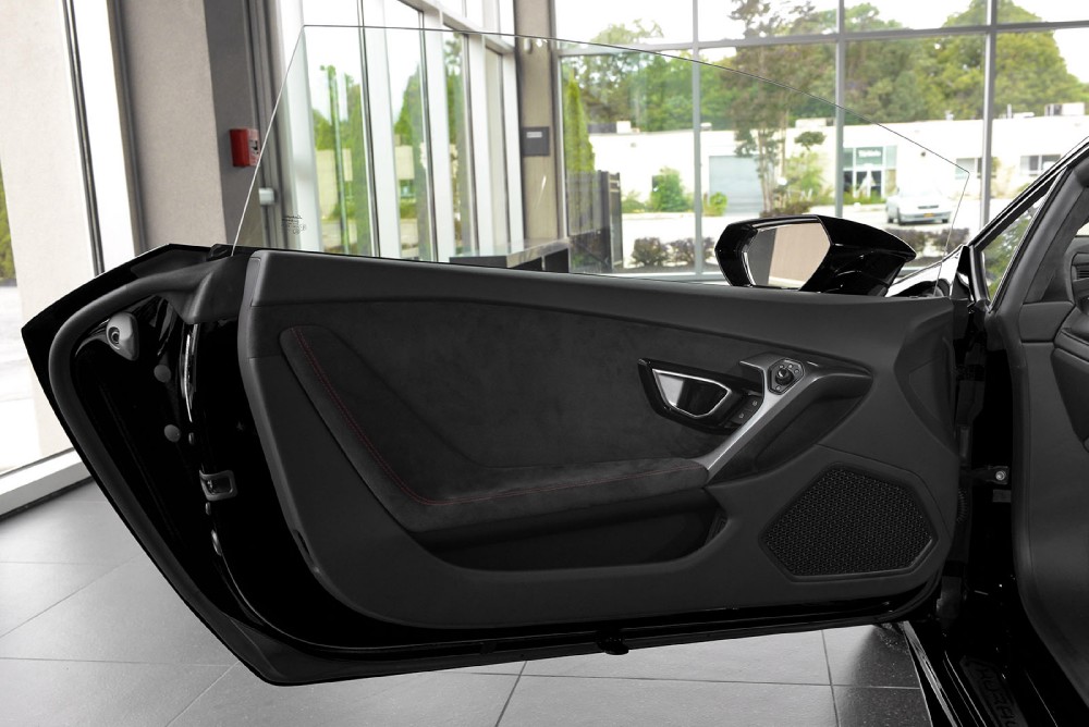 2015 Lamborghini Huracan Image 14