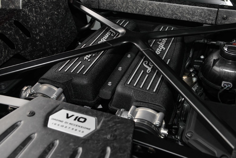 2015 Lamborghini Huracan Image 17