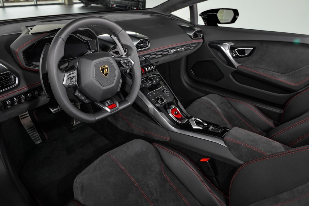 2015 Lamborghini Huracan Image 3