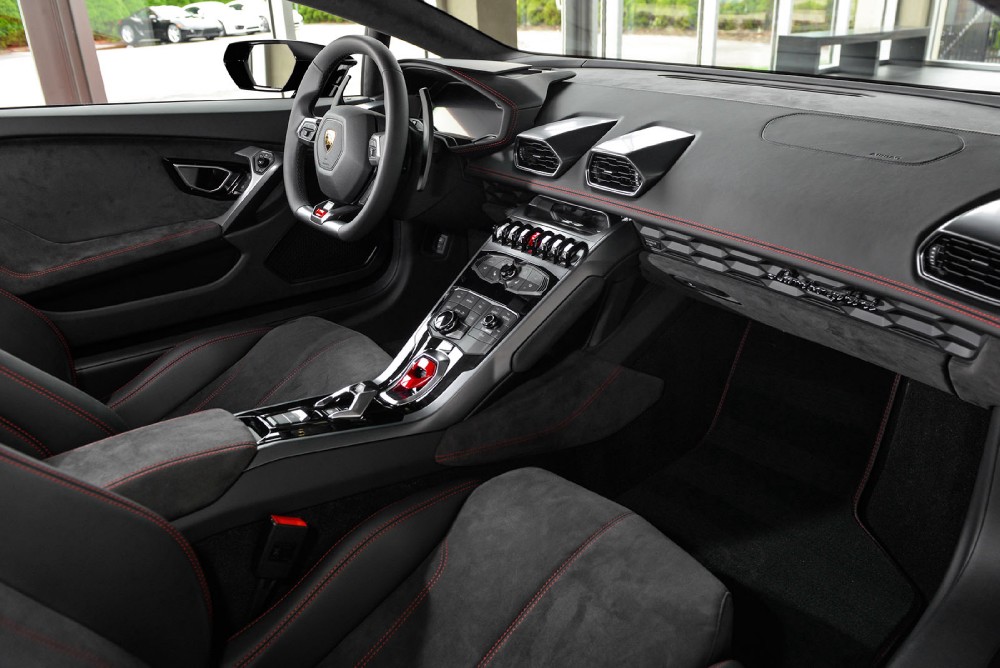 2015 Lamborghini Huracan Image 8