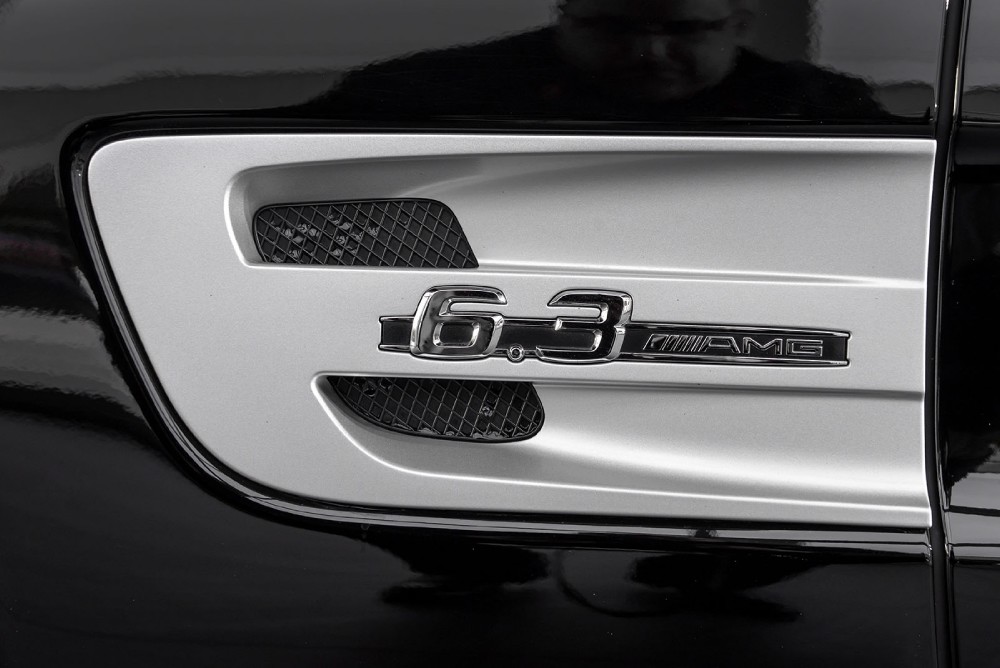 2012 Mercedes-Benz SL63 Image 20