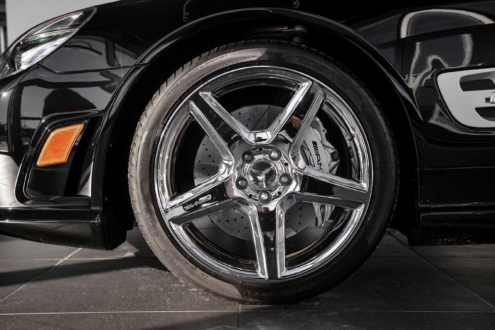 2012 Mercedes-Benz SL63 Image 5