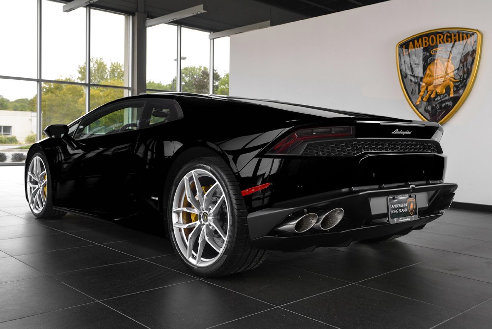 2015 Lamborghini Huracan Image 2