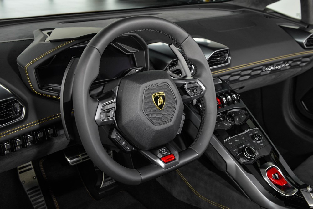 2015 Lamborghini Huracan Image 5
