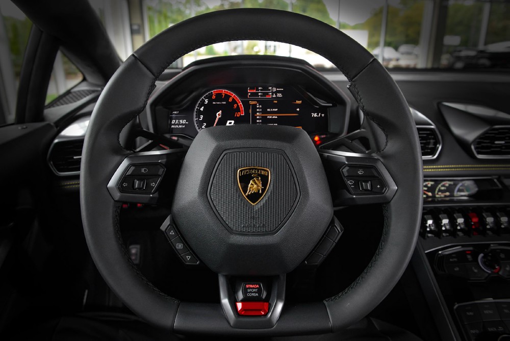 2015 Lamborghini Huracan Image 9
