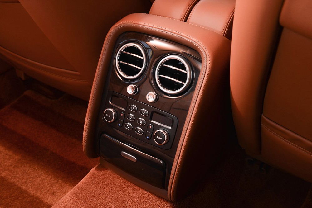 2011 Bentley Continental Flying Spur Image 24