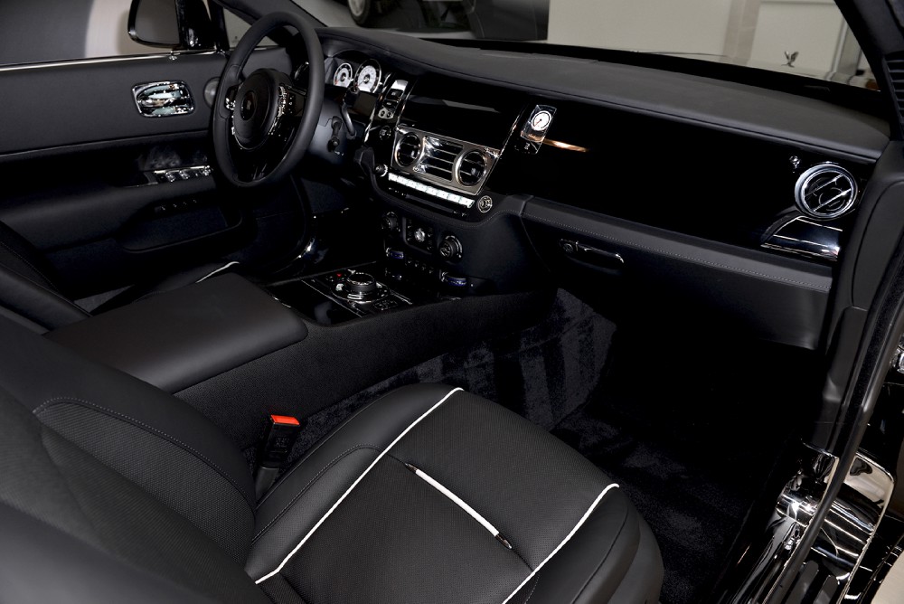 2014 Rolls-Royce Wraith Image 6