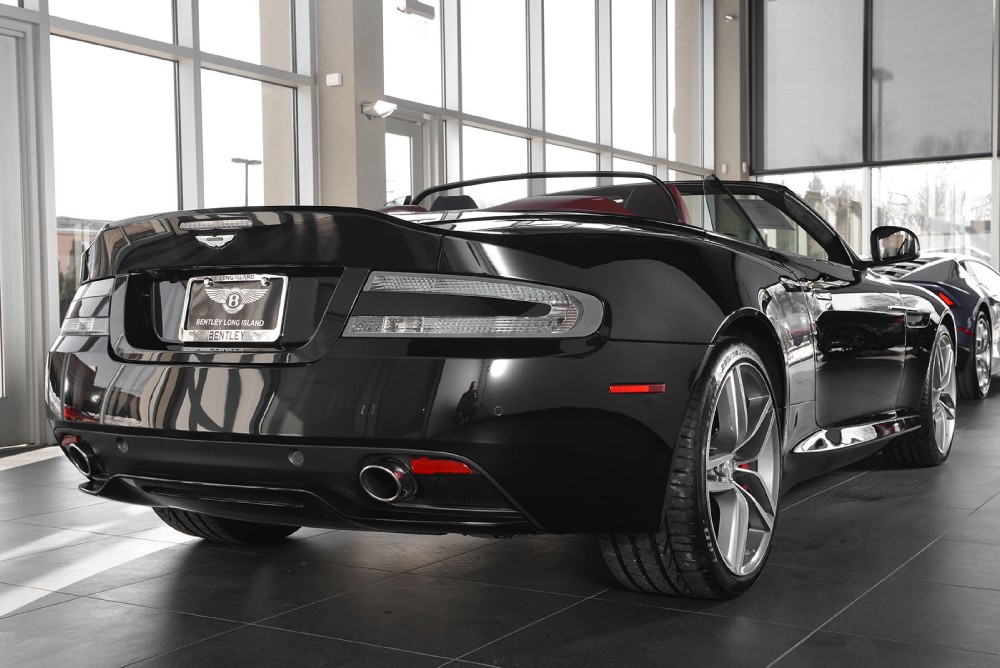 2014 Aston Martin DB9 Image 2